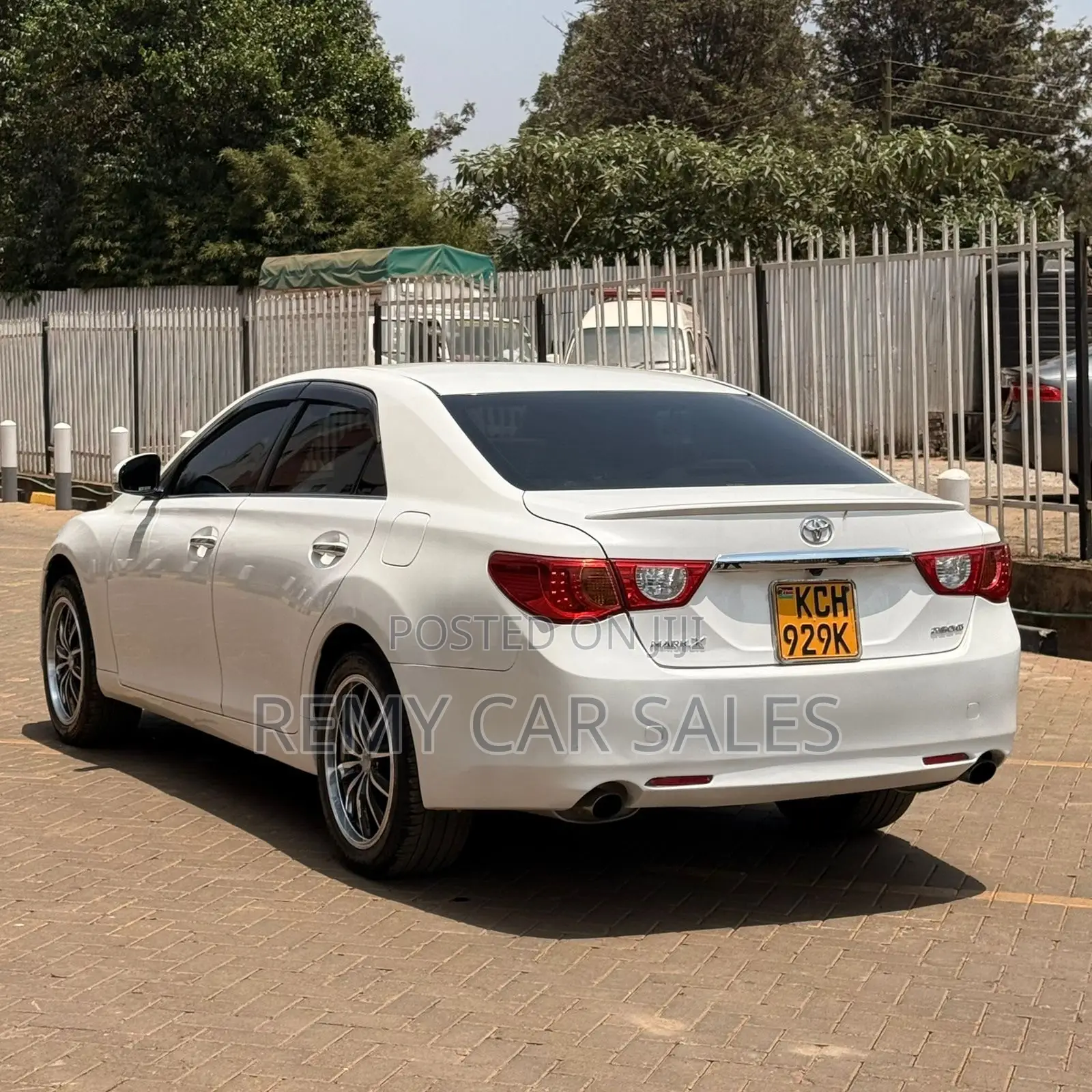 Toyota Mark X 2009 White