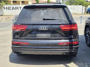 Audi Q7 2.0T Premium AWD quattro 2018 Black