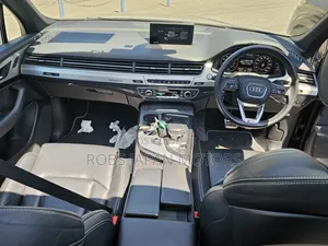 Audi Q7 2.0T Premium AWD quattro 2018 Black