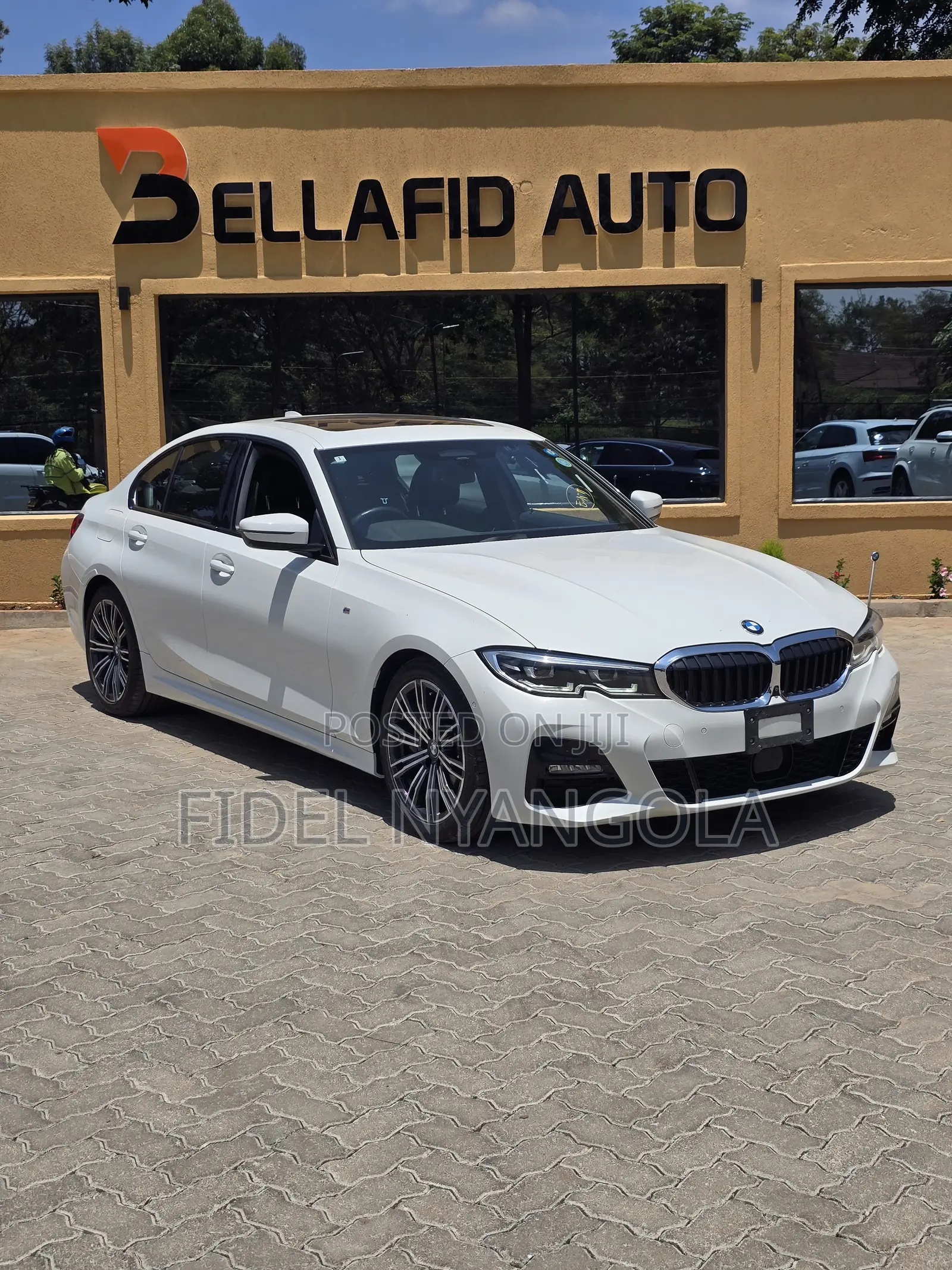 BMW 330i 2020 White