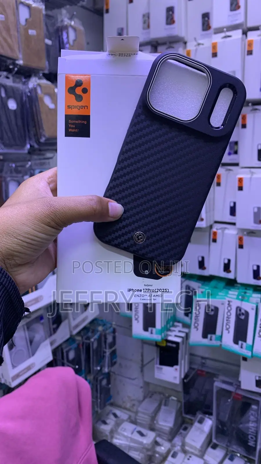 Spigen MagFit Case for the iPhone 17 Pro Max a Carbon Fiber