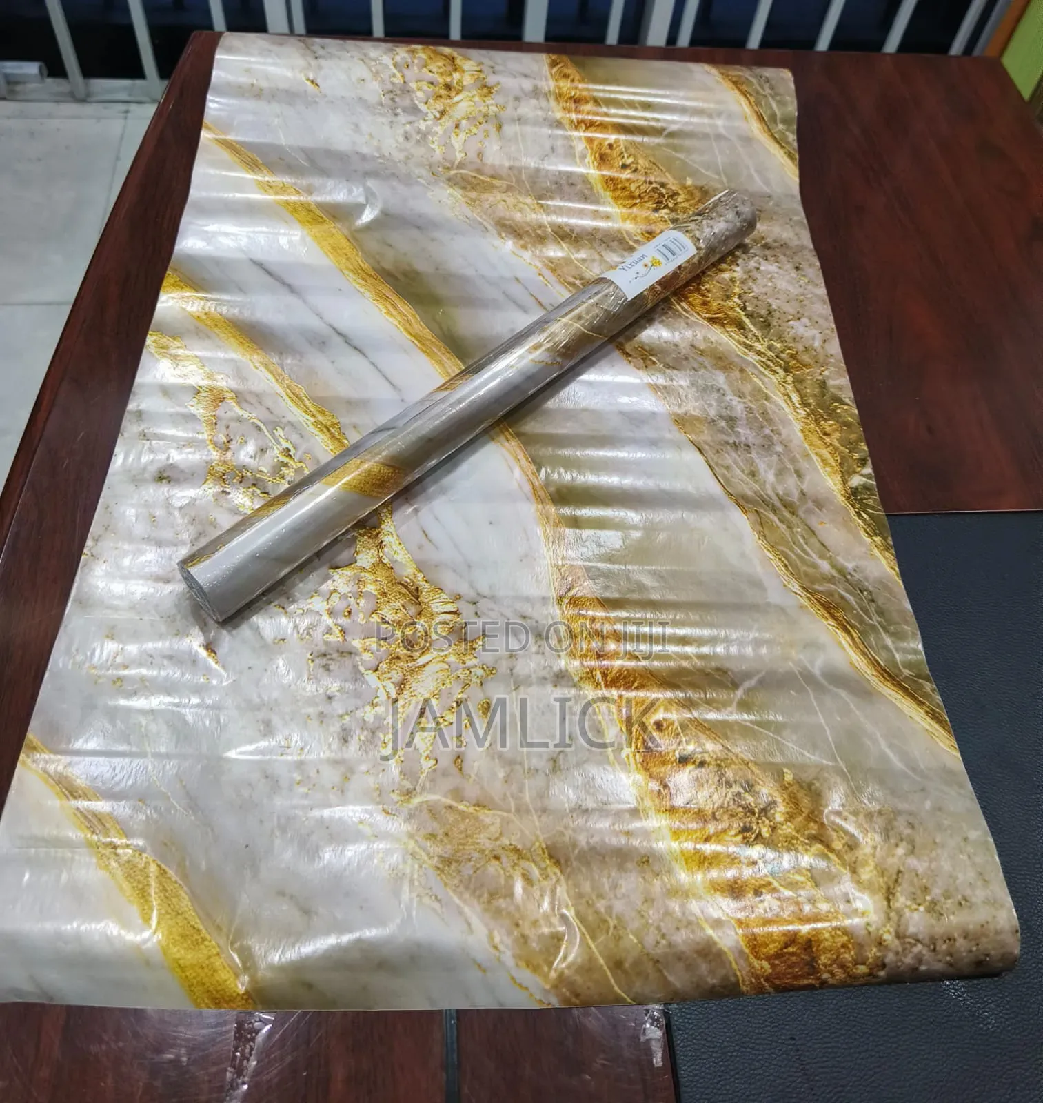 45cm × 5m Marble Profile Self-Adhesive Vinyl Contact Paper — Pm