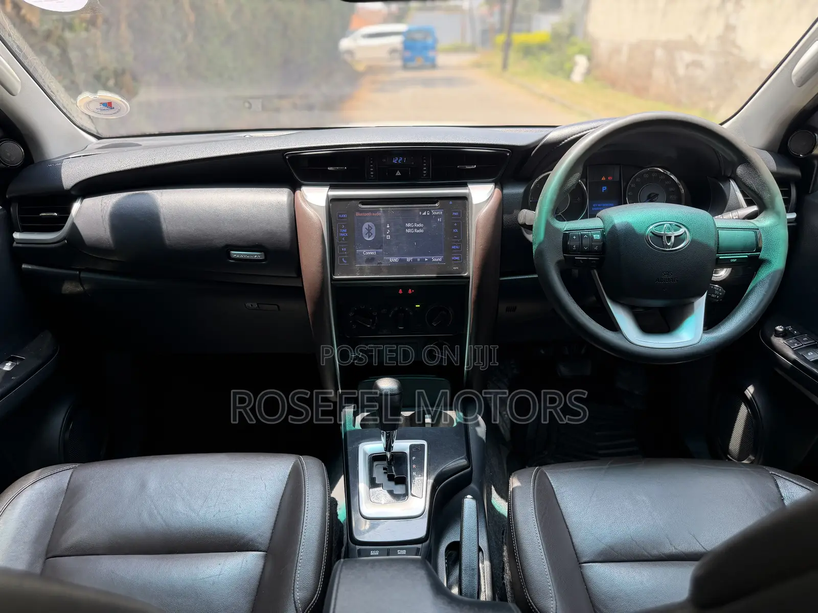 Toyota Fortuner 2.5 D AWD 2019 White
