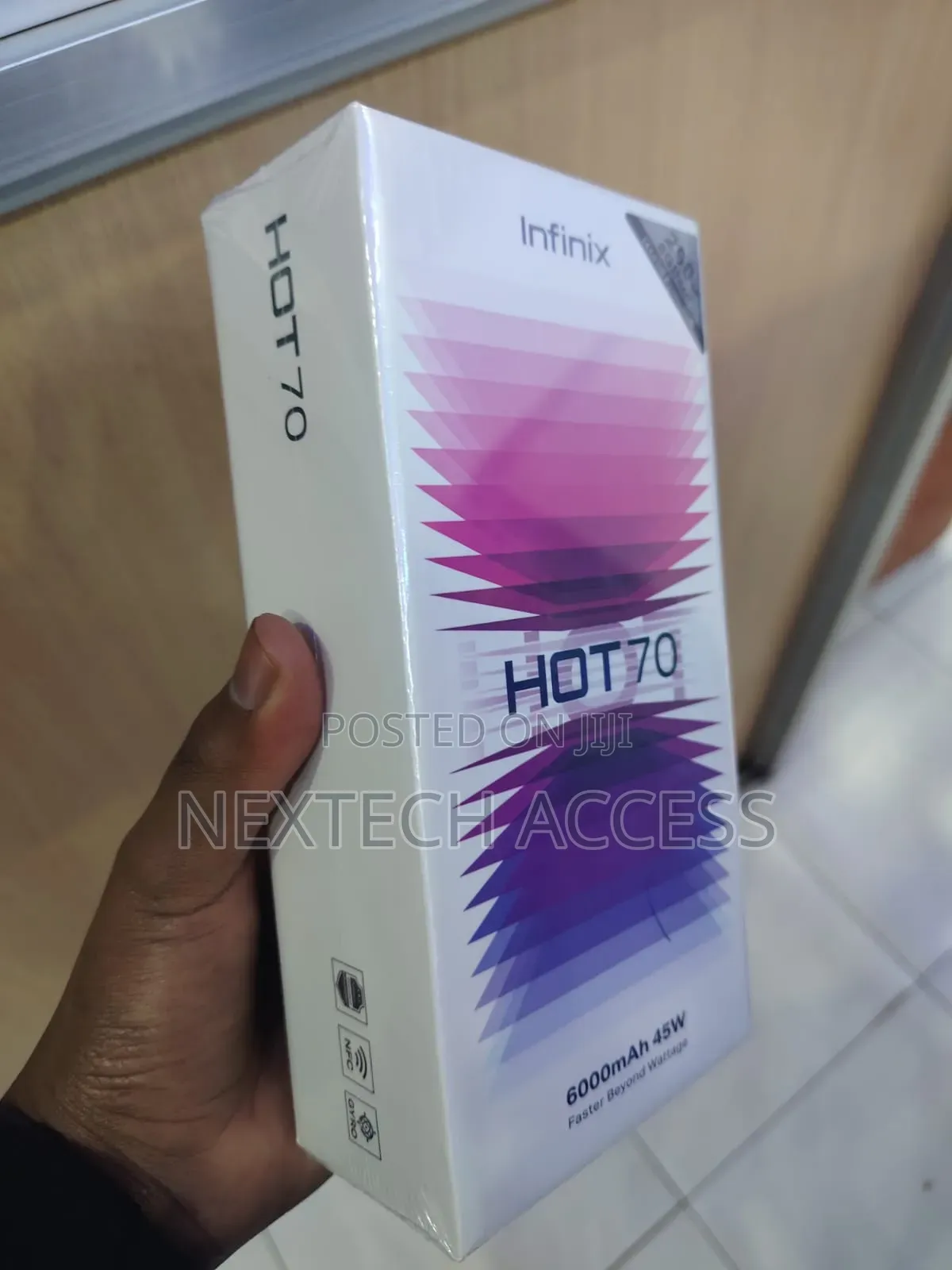 New Infinix Hot 70 128 GB Black