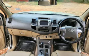 Toyota Fortuner 2012 Silver