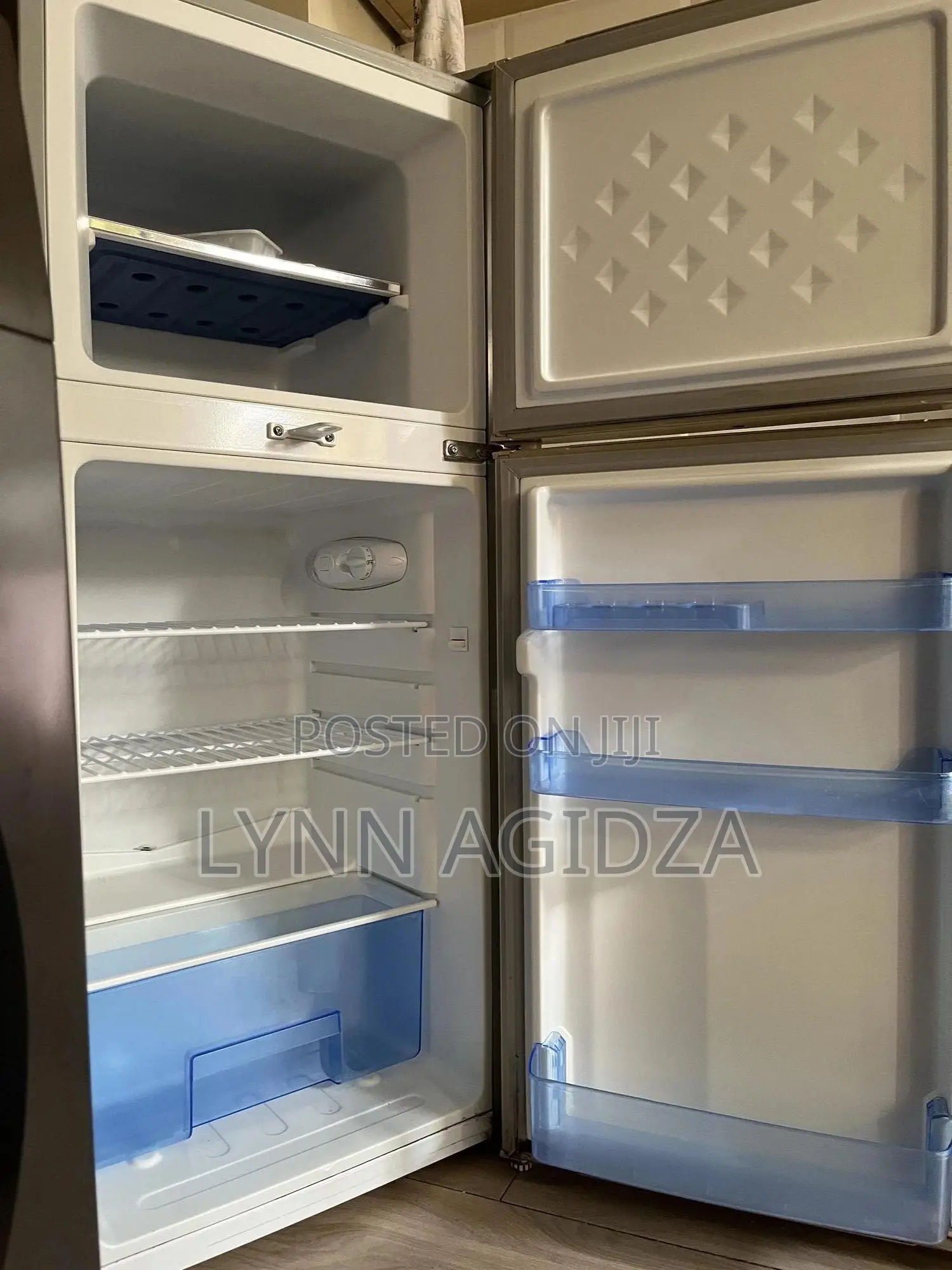 Armco Top Mount Fridge, 118L