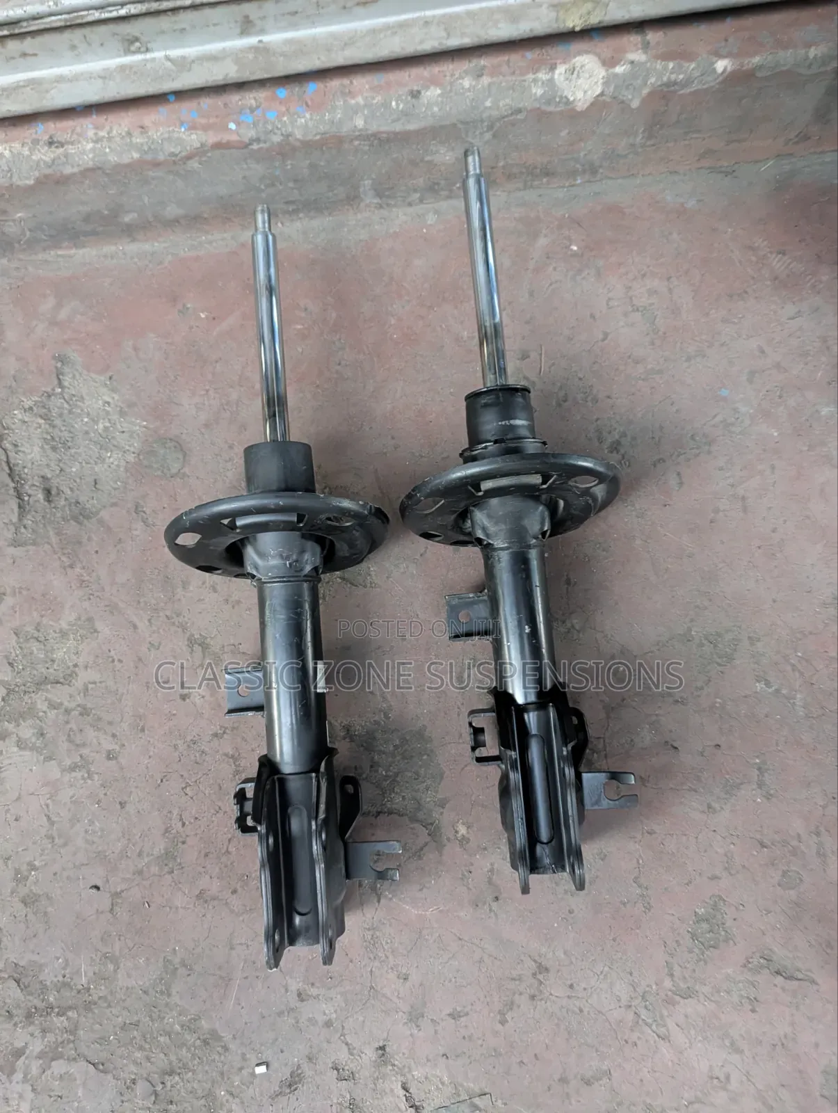 Mazda CX-5 Shock Absorbers.