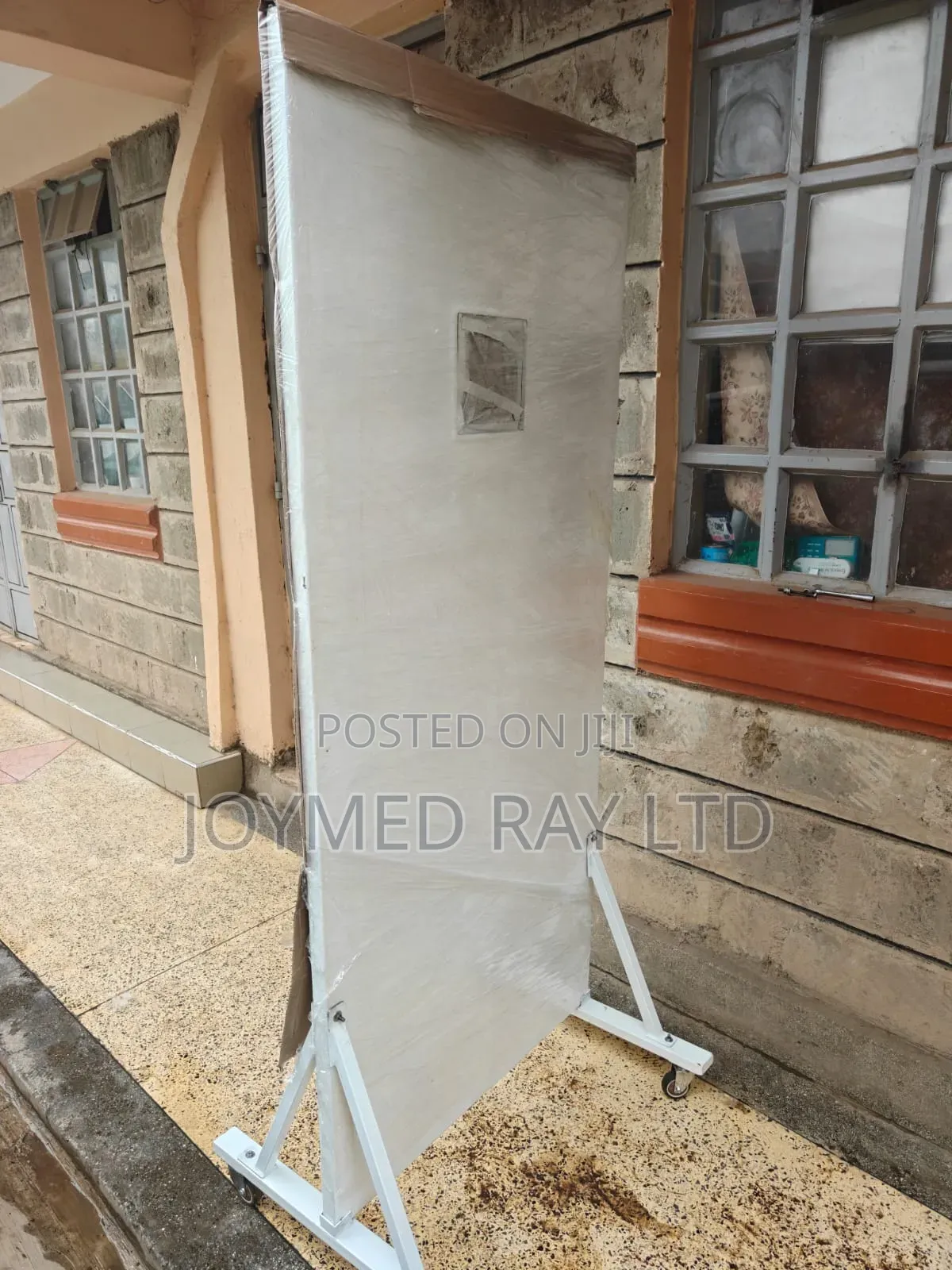 Lead Glass Shield