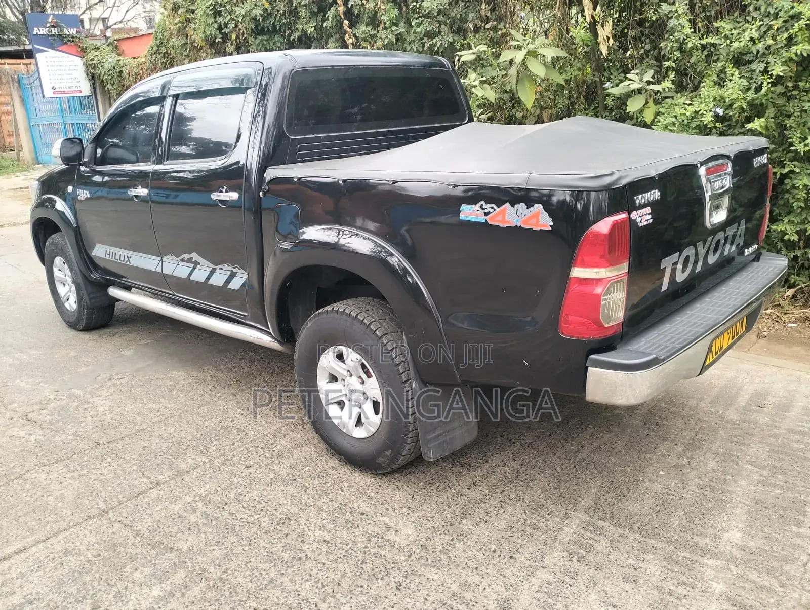 Toyota Hilux 3.0 D-4D Double Cab 2008 Matt Black