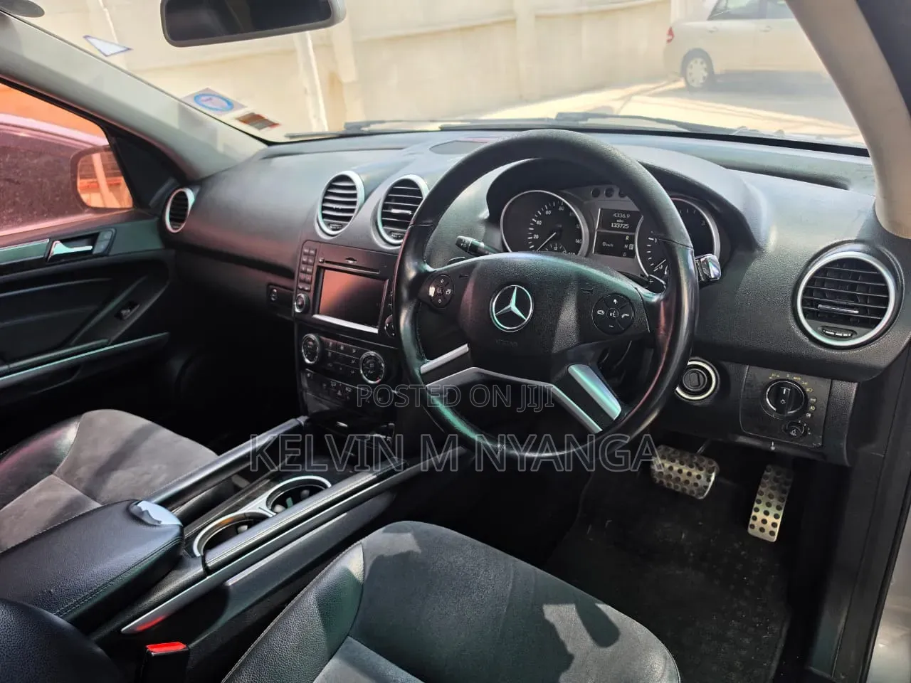 Mercedes-Benz M Class ML 350 4Matic 2011 Gray