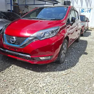 Nissan Note 1.2 Hybrid NISMO 2019 Red