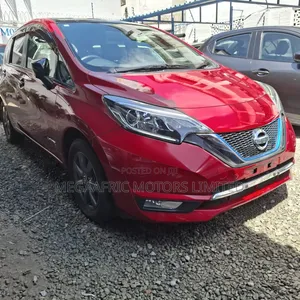 Nissan Note 1.2 Hybrid NISMO 2019 Red