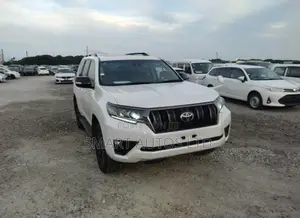 Toyota Land Cruiser Prado 2022