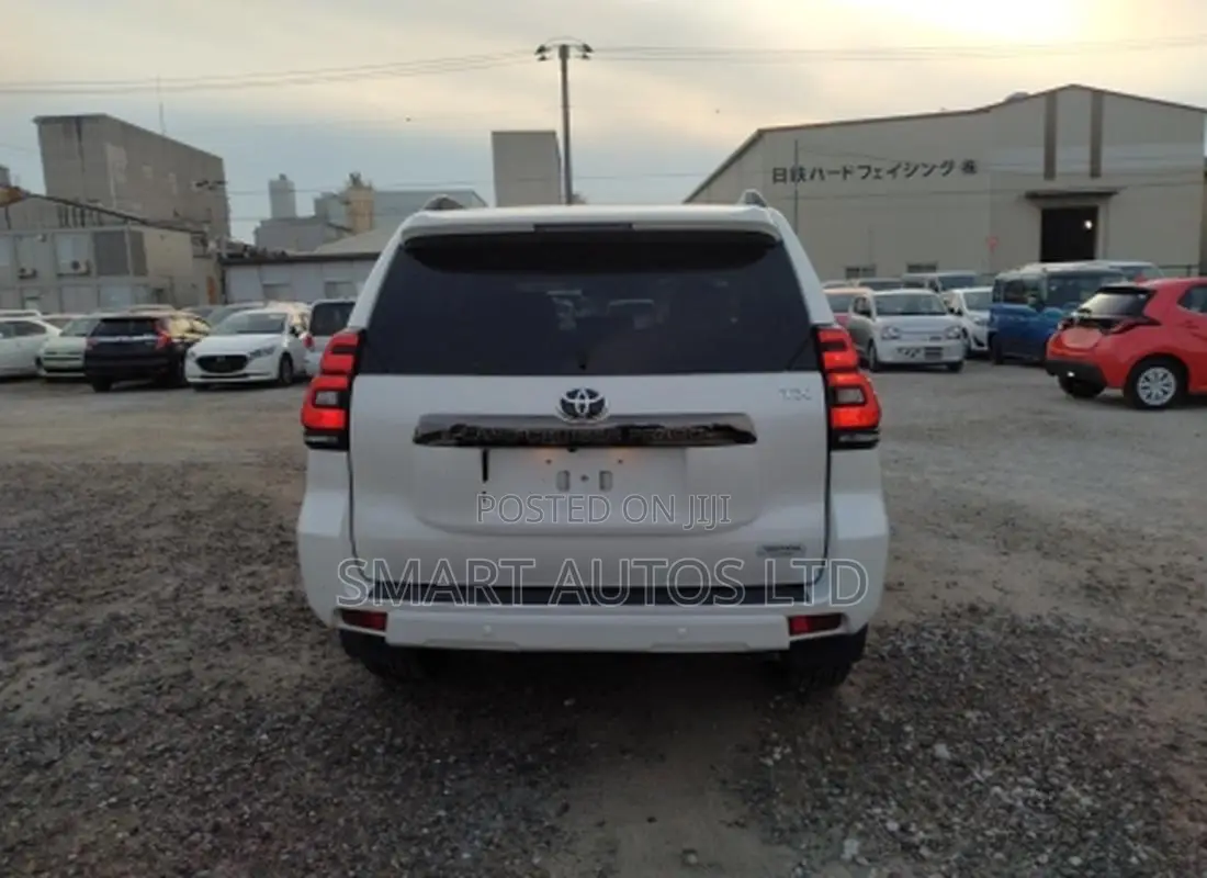 Toyota Land Cruiser Prado 2022