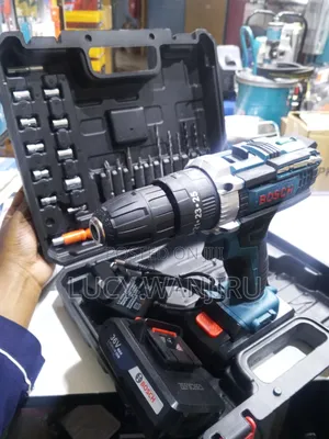 Bosch Professional Cordless Drill/ 10mm Bosch Rechargeable