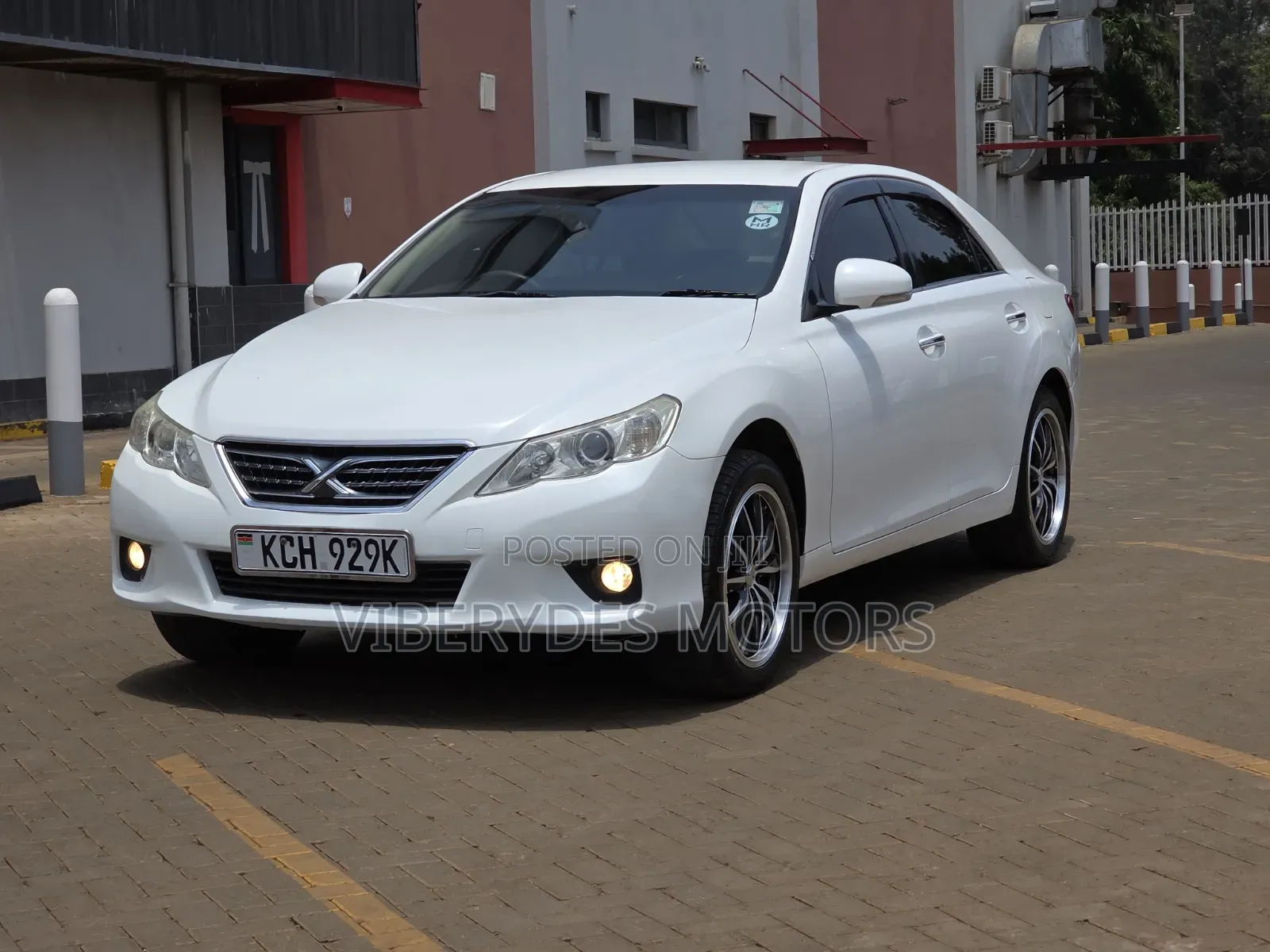 Toyota Mark X 2009 White