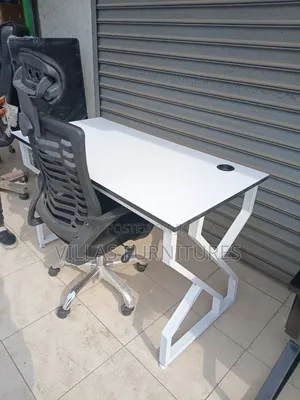 Metallic Table and Strong Mesh Headrest Chair