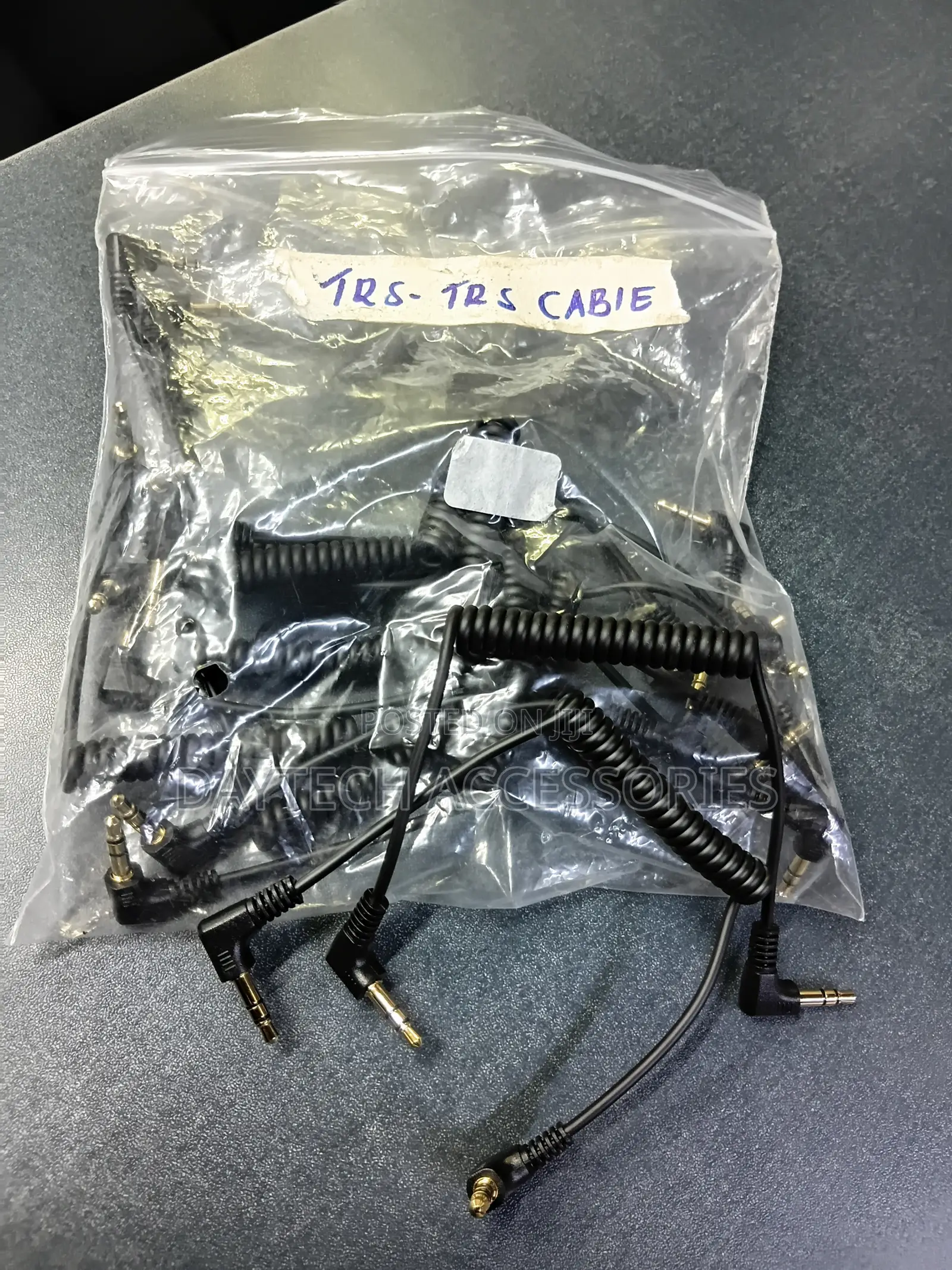 Coiled 3.5mm TRS to TRS Audio Patch Cables With Right-Angle Connectors