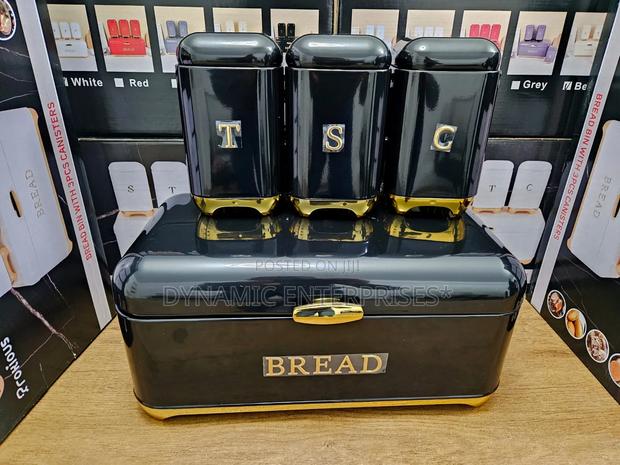 Beautiful Bread Holder Set - main view