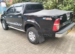Toyota Hilux 2009 Black
