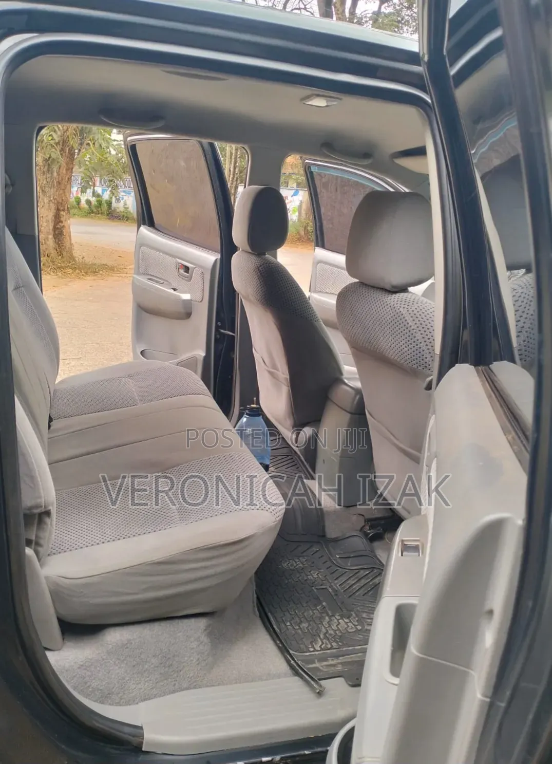 Toyota Hilux 2009 Black