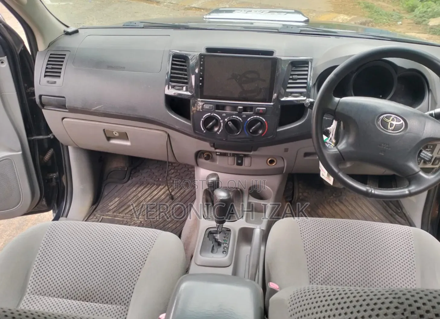 Toyota Hilux 2009 Black