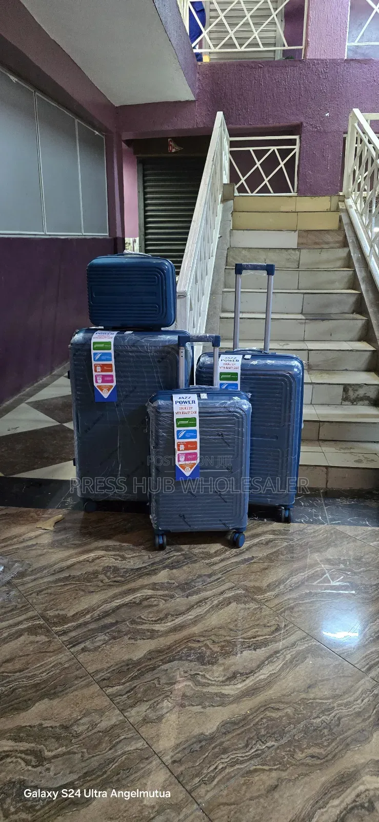 Fashion 4-in-1 Unbreakable Luxurious Rubber Suitcase