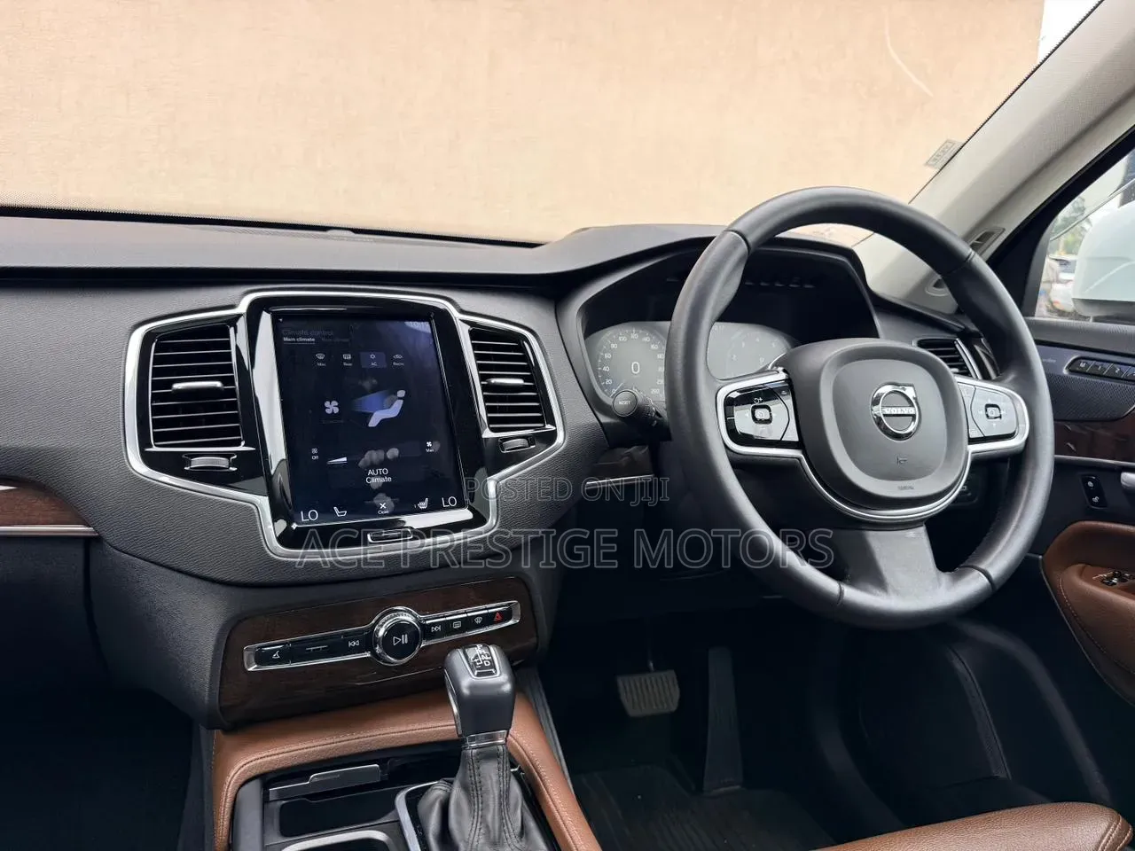 Volvo XC90 2019 White
