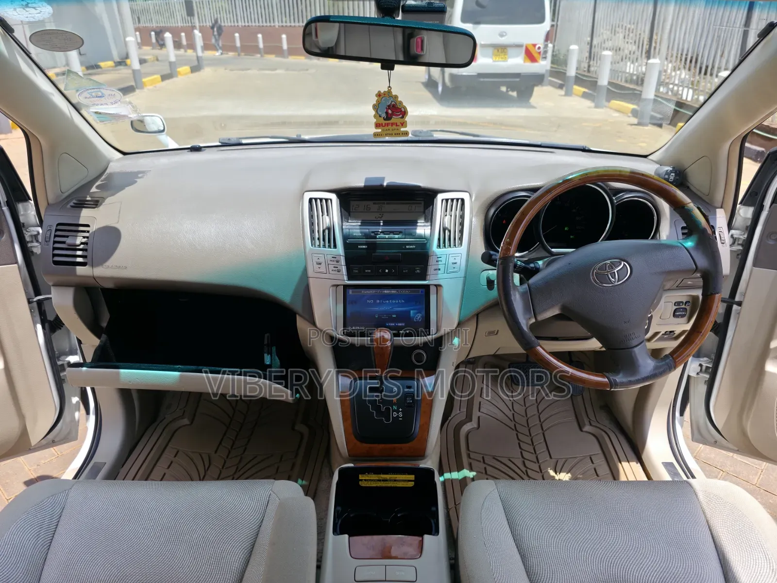Toyota Harrier 2012 White