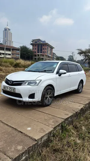 Toyota Corolla Fielder 2012 White