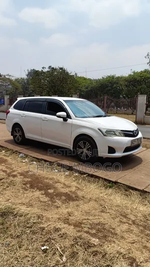 Toyota Corolla Fielder 2012 White
