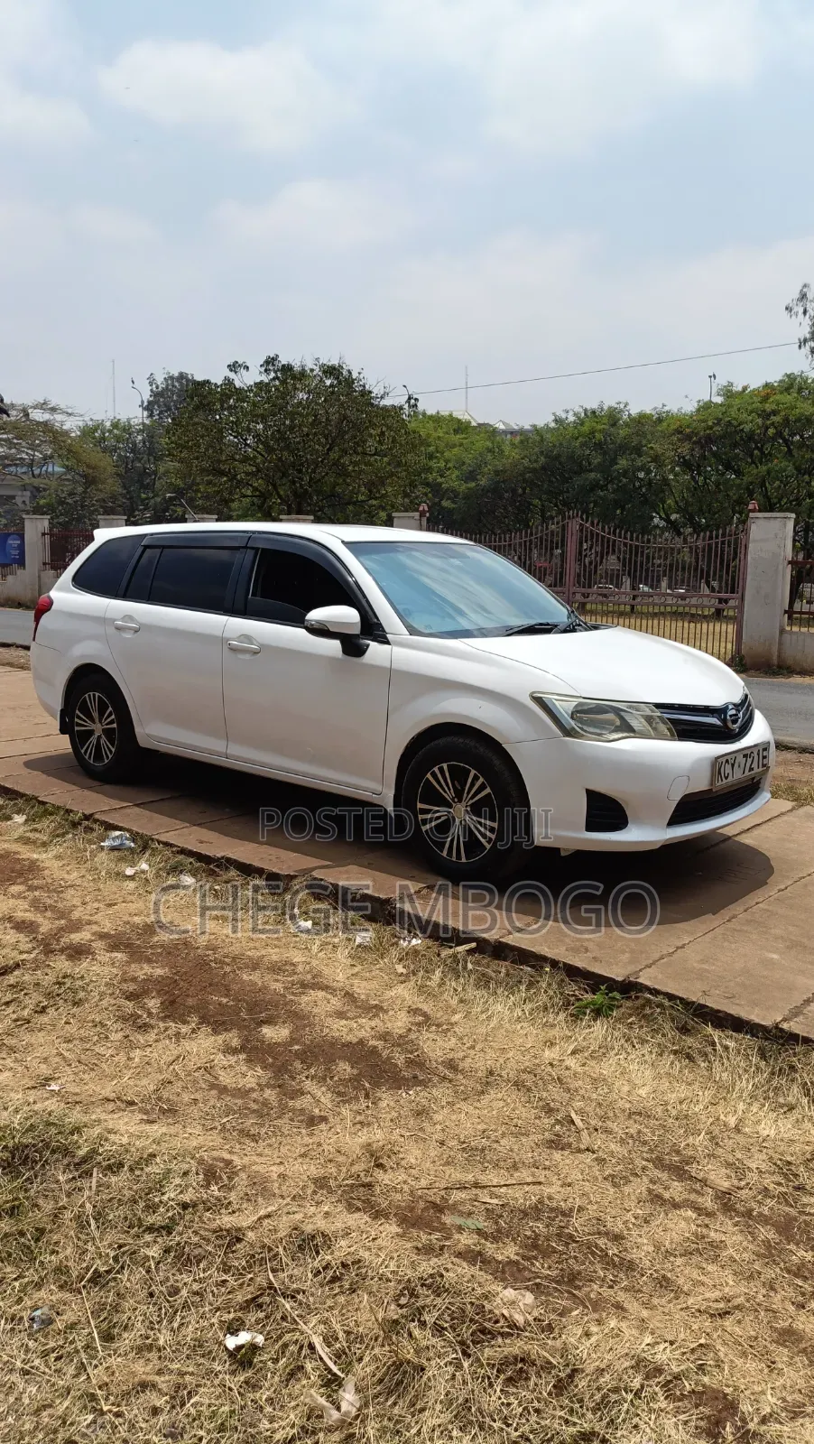 Toyota Corolla Fielder 2012 White