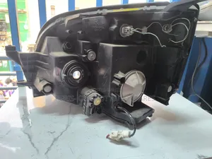 Toyota Voxy 2002 Xenon Headlights.