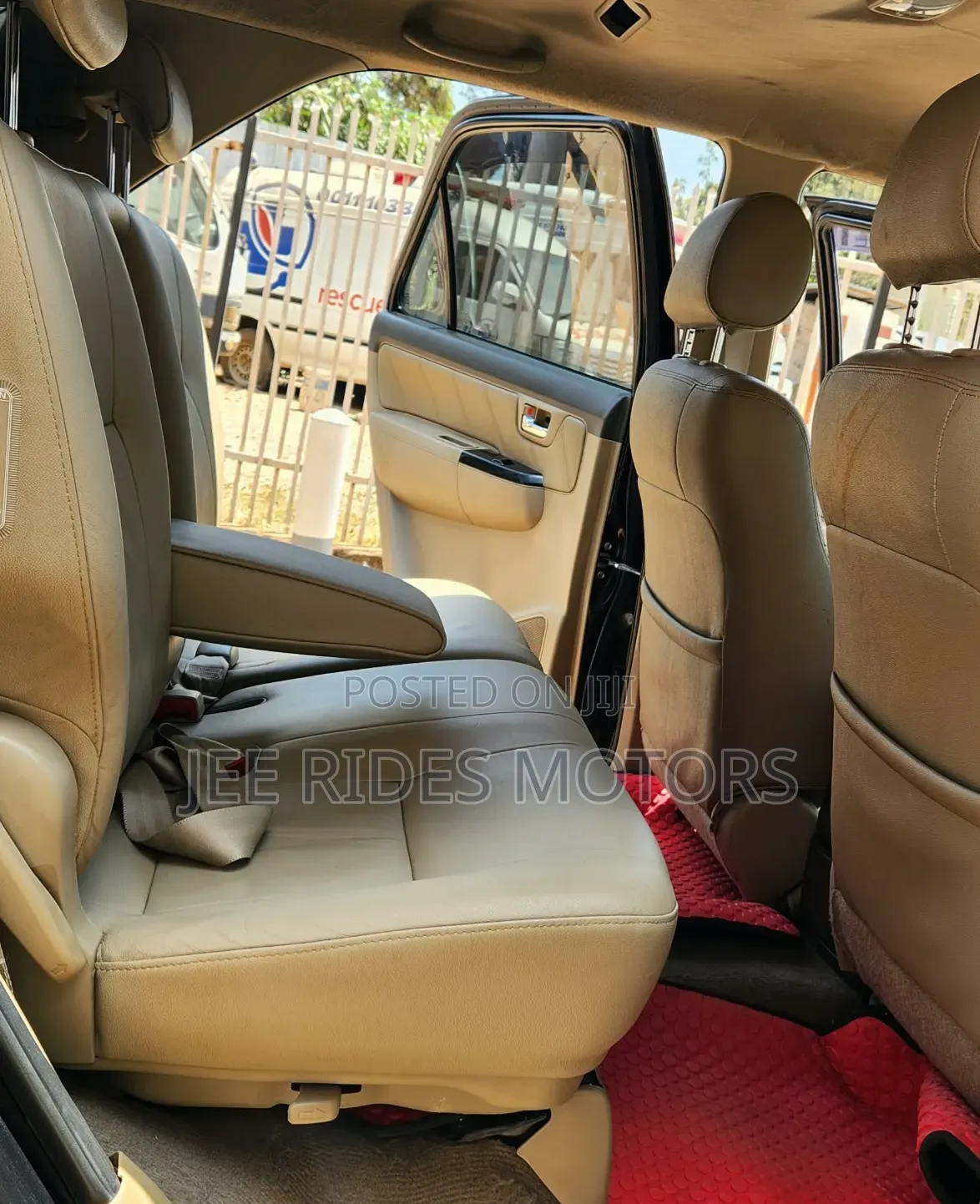 Toyota Fortuner 2014 Black