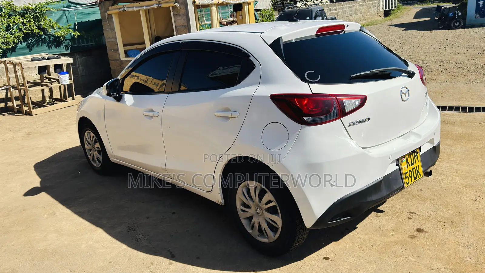 Mazda Demio 2016 White