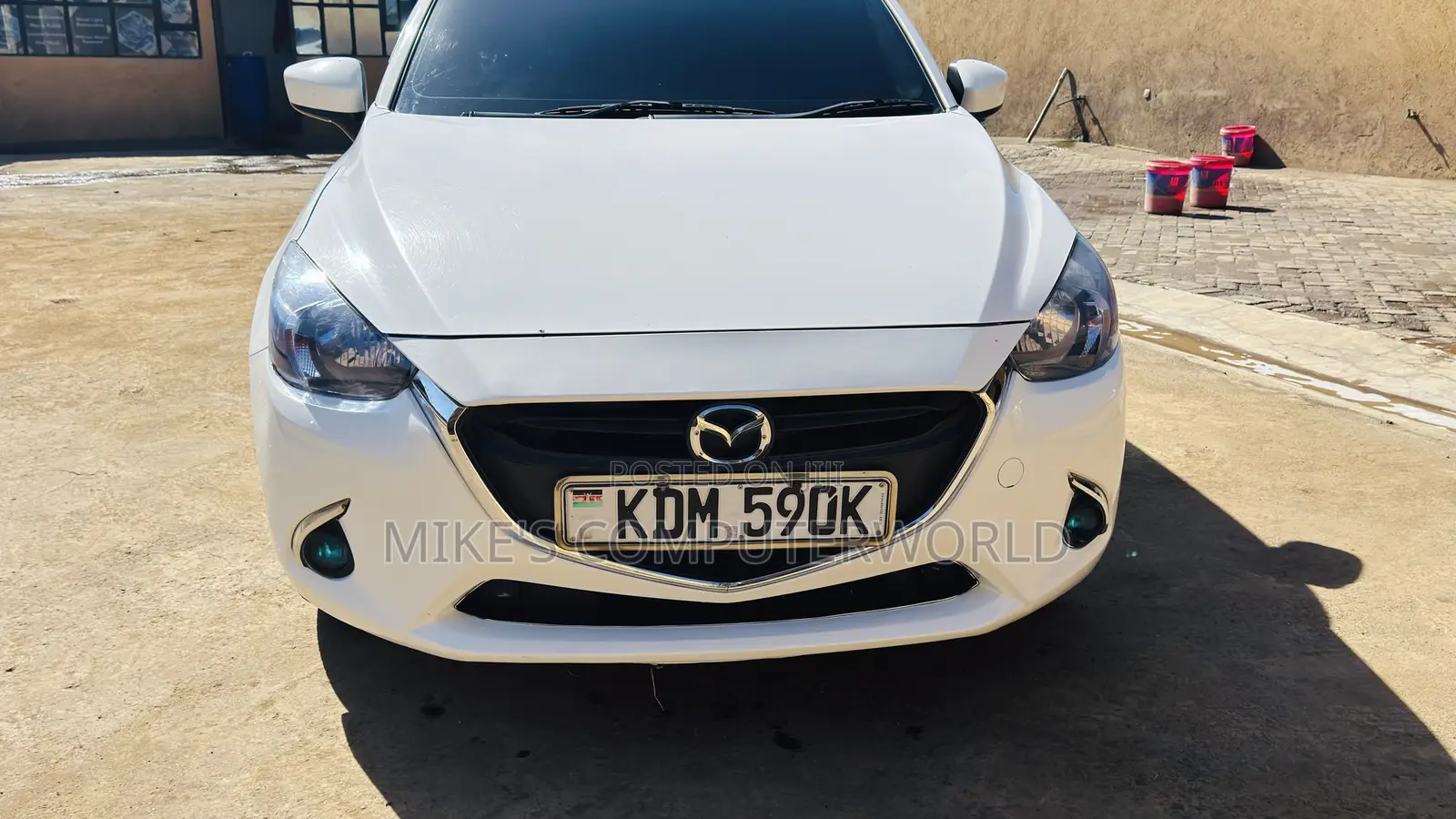 Mazda Demio 2016 White