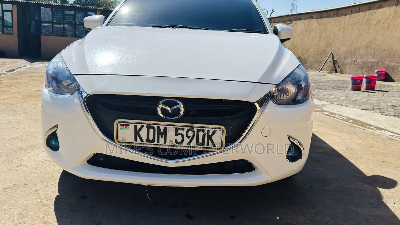 Mazda Demio 2016 White