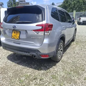 Subaru Forester 2.0XT Premium AWD 2018 Silver