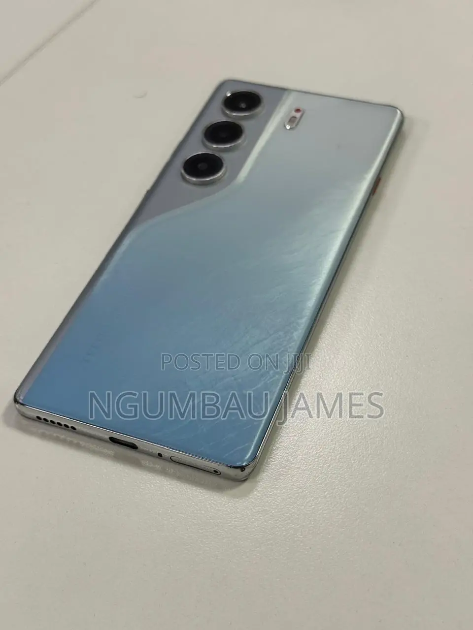 Tecno Camon 40 256 GB Blue