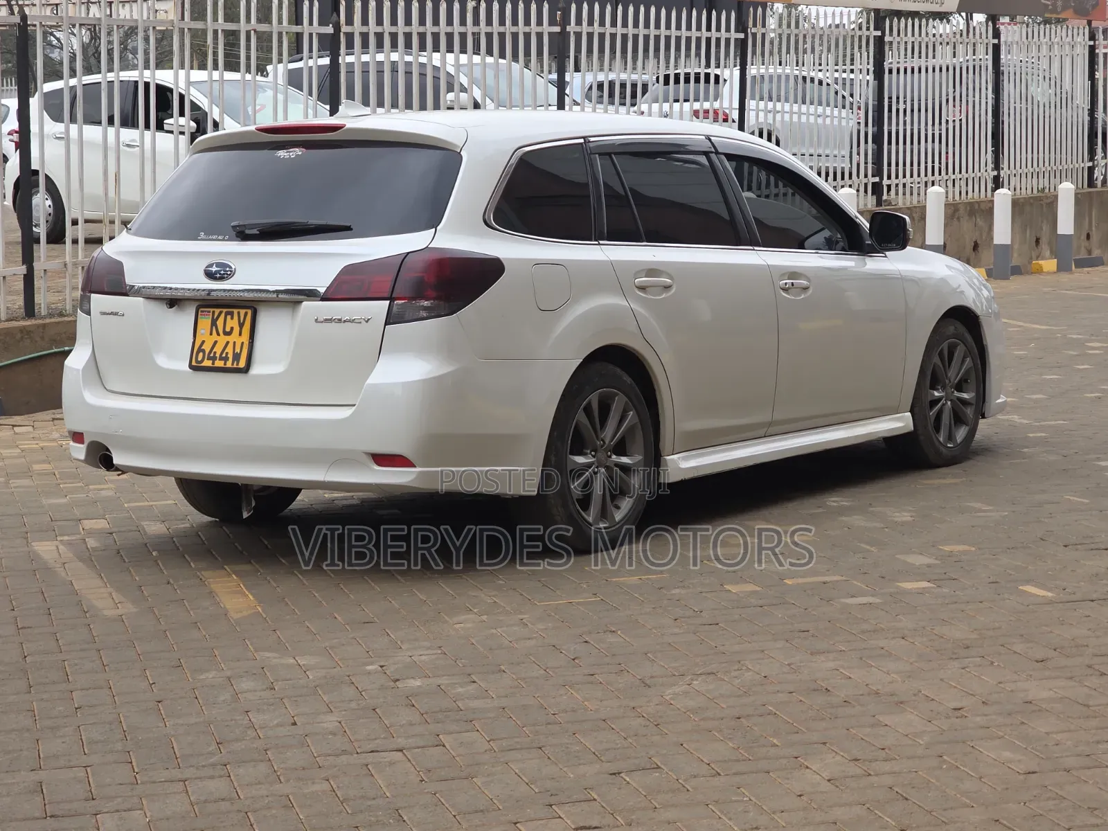 Toyota Harrier 2013 White