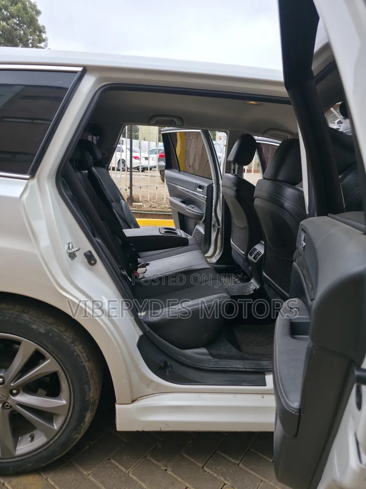 Toyota Harrier 2013 White