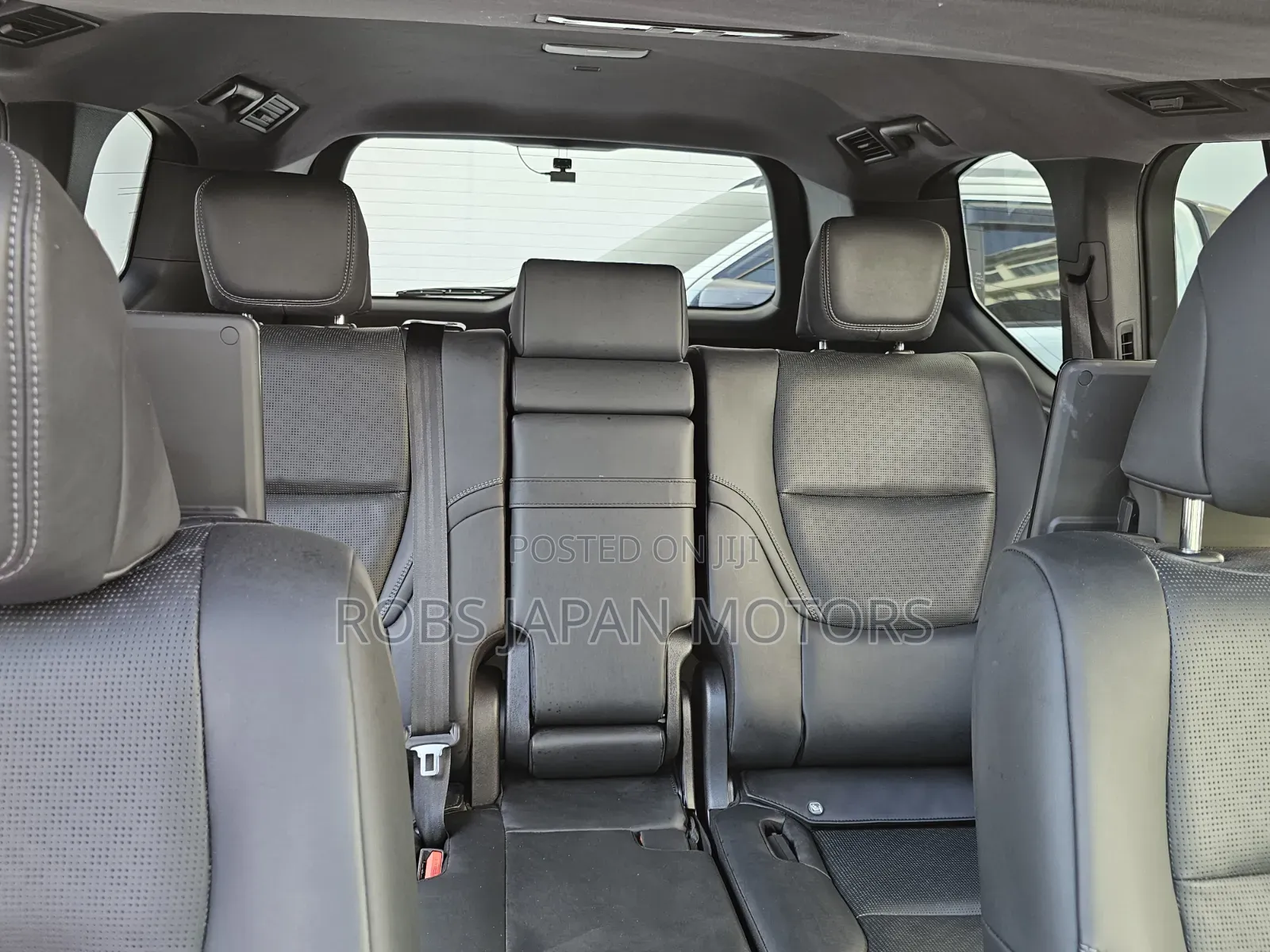 Toyota Land Cruiser LC300 2023 Black
