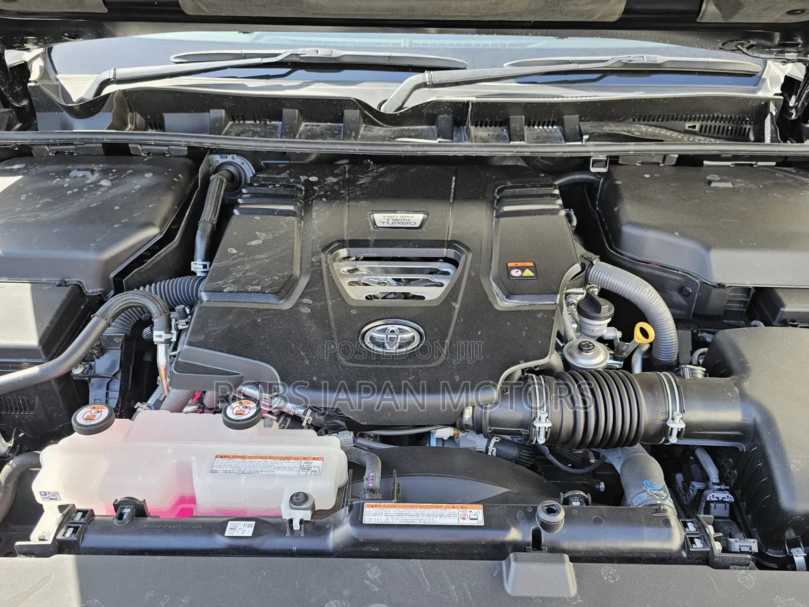 Toyota Land Cruiser LC300 2023 Black