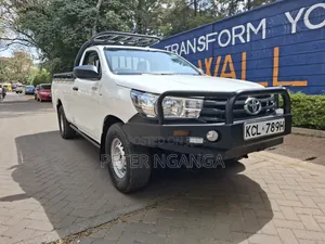 Toyota Hilux Revo Single Cab Deisel 2.4 RWD 2017 White