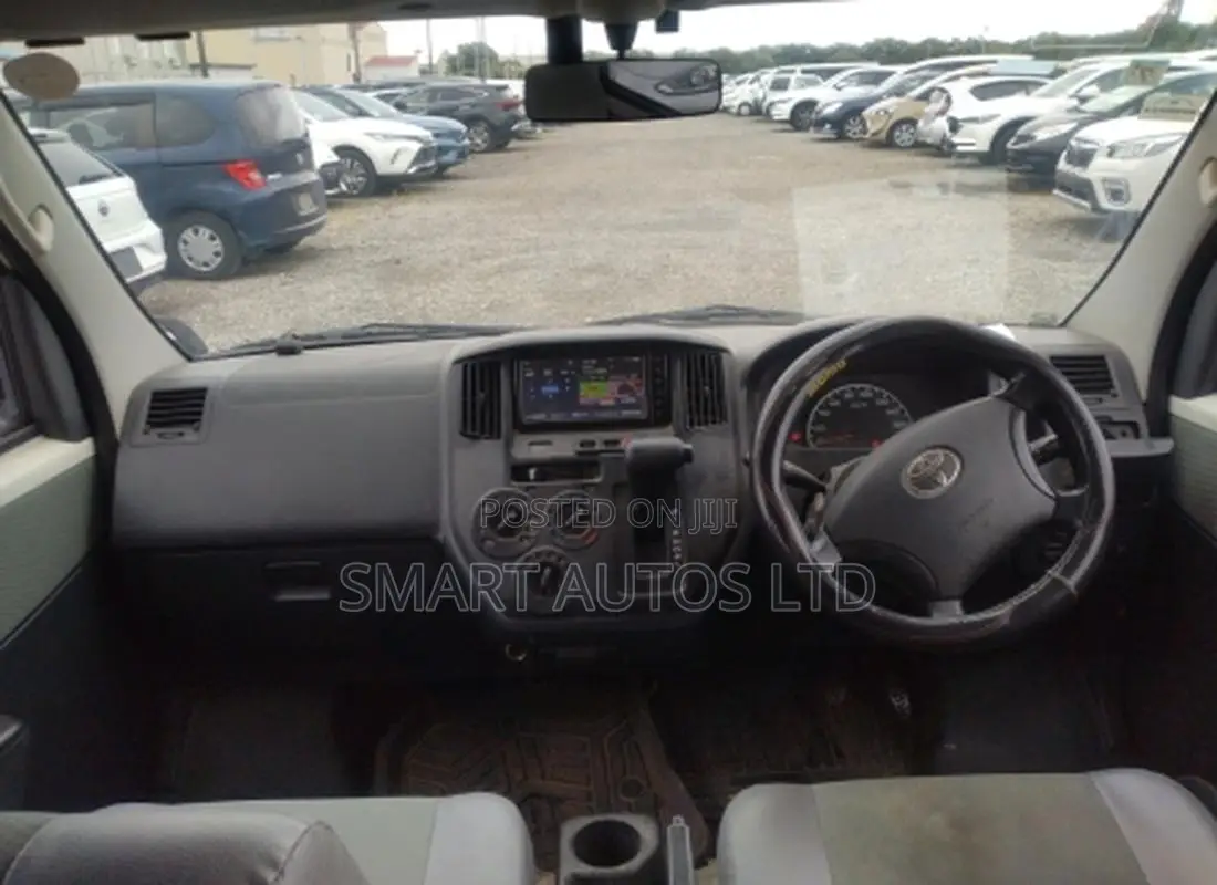 Toyota TownAce 2019 Off white