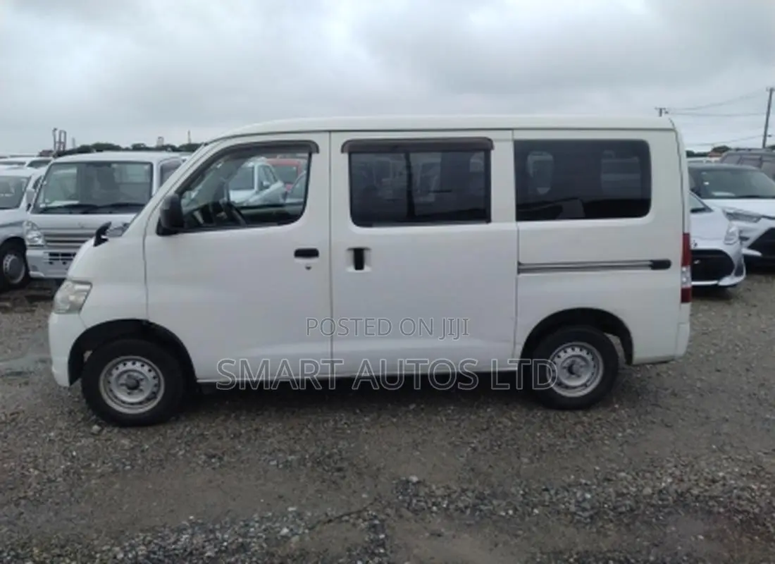 Toyota TownAce 2019 Off white