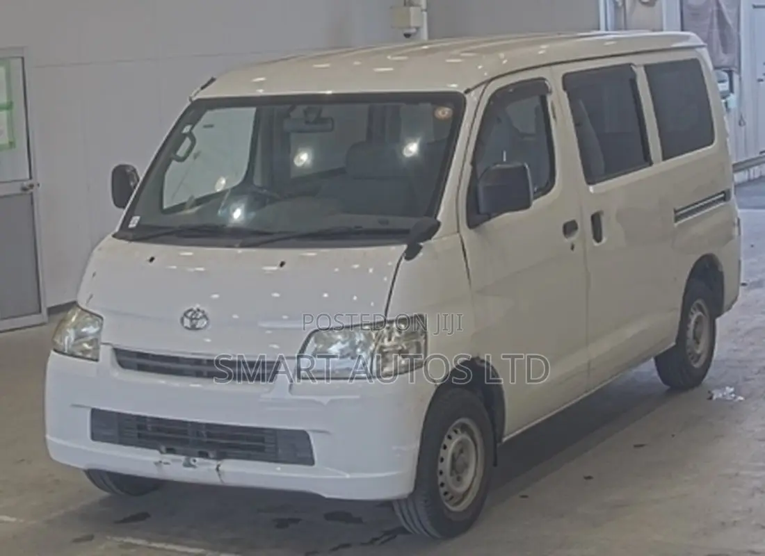 Toyota TownAce 2019 Off white