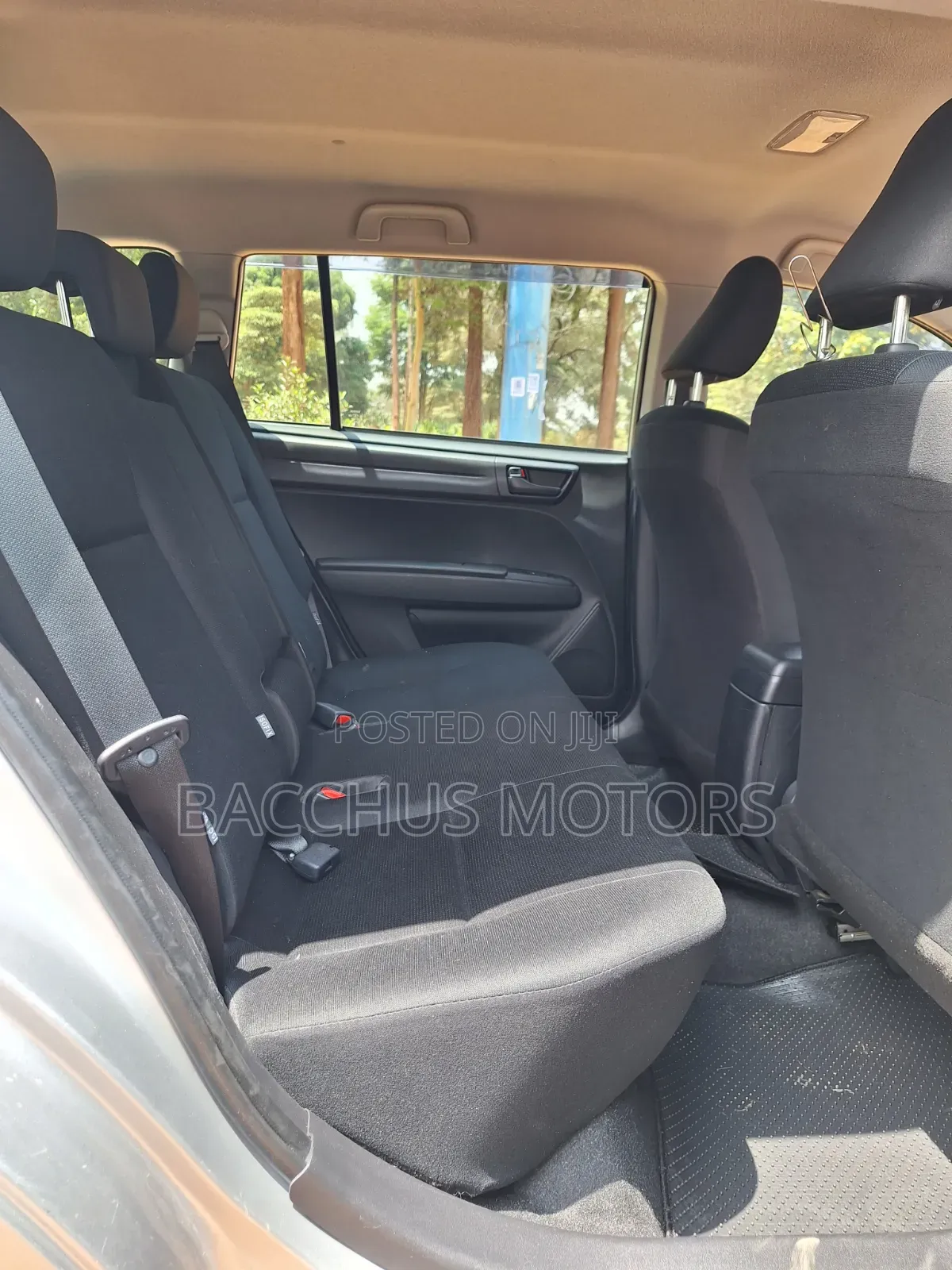 Toyota Corolla Fielder 1.5 Petrol FWD 2021 Silver