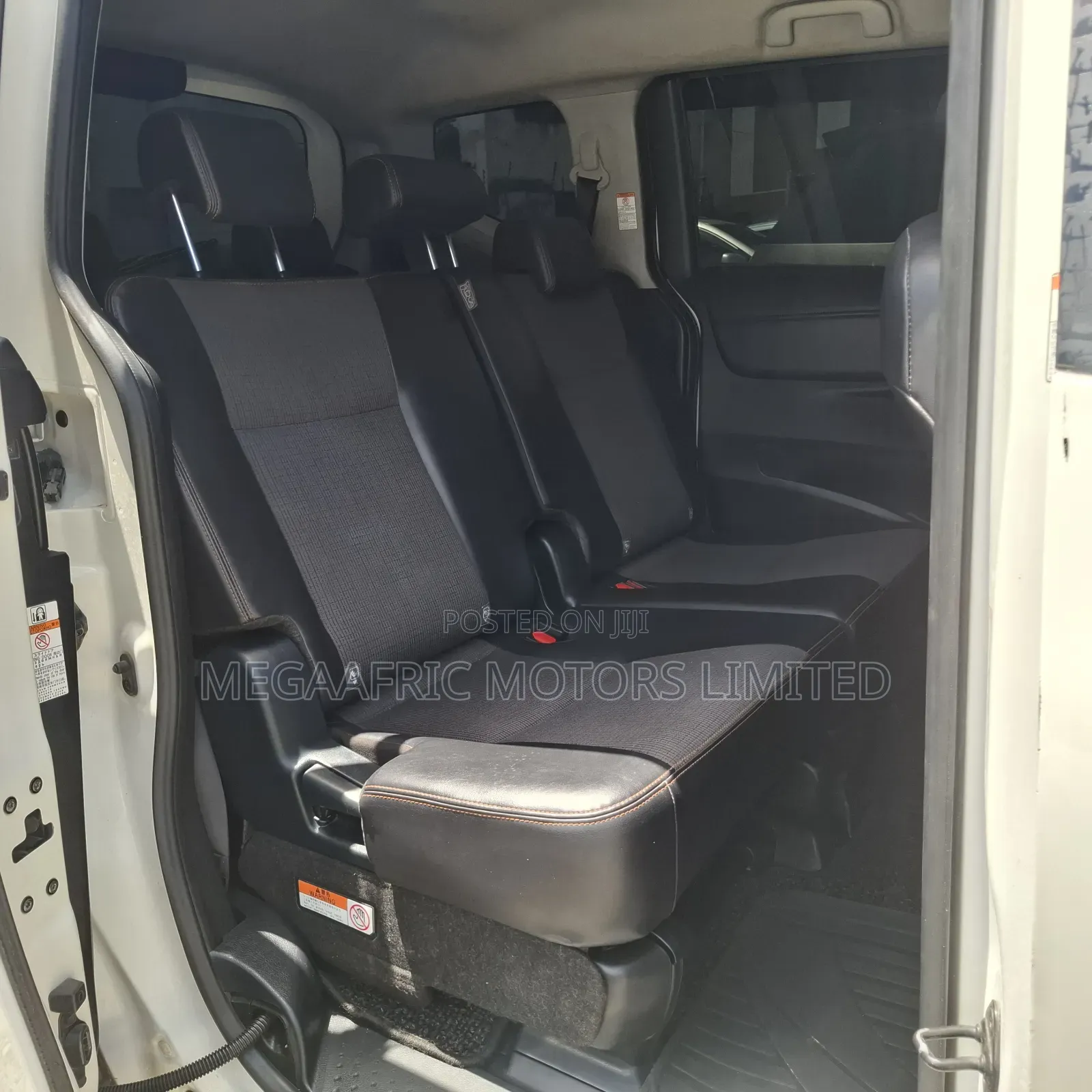 Toyota Sienta 1.5 Hybrid FWD (6-seater) 2017 White