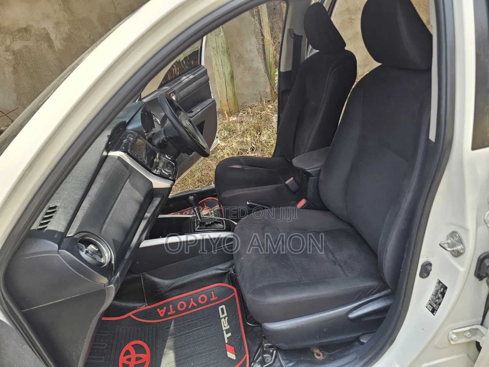 Toyota Corolla Fielder 2018 White